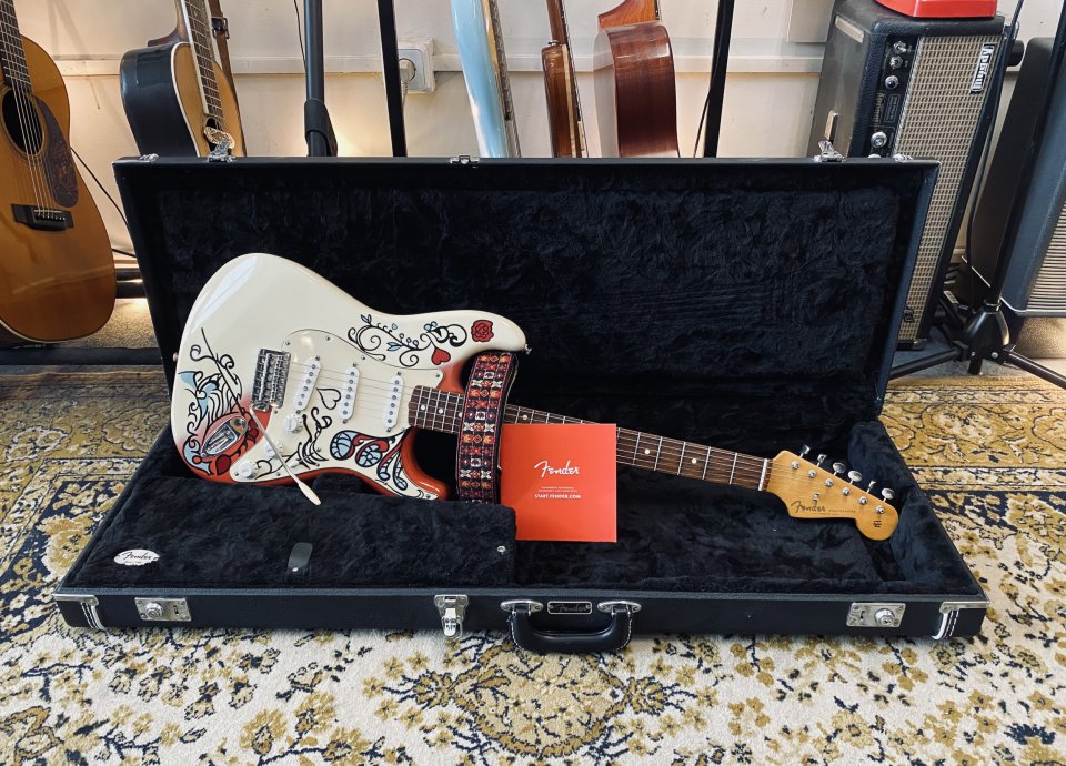 Fender Monterey Strat Jimi Hendrix Artist Series (VIDEO)