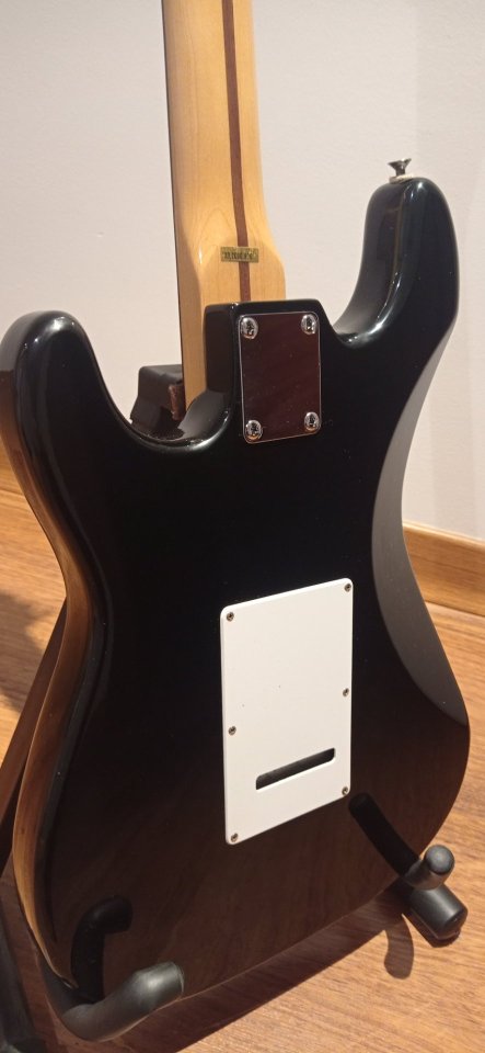Guitarra eléctrica Squier Corea 1989 nueva de segunda mano · Foto 9 de 10 · Cuenca · 210 €