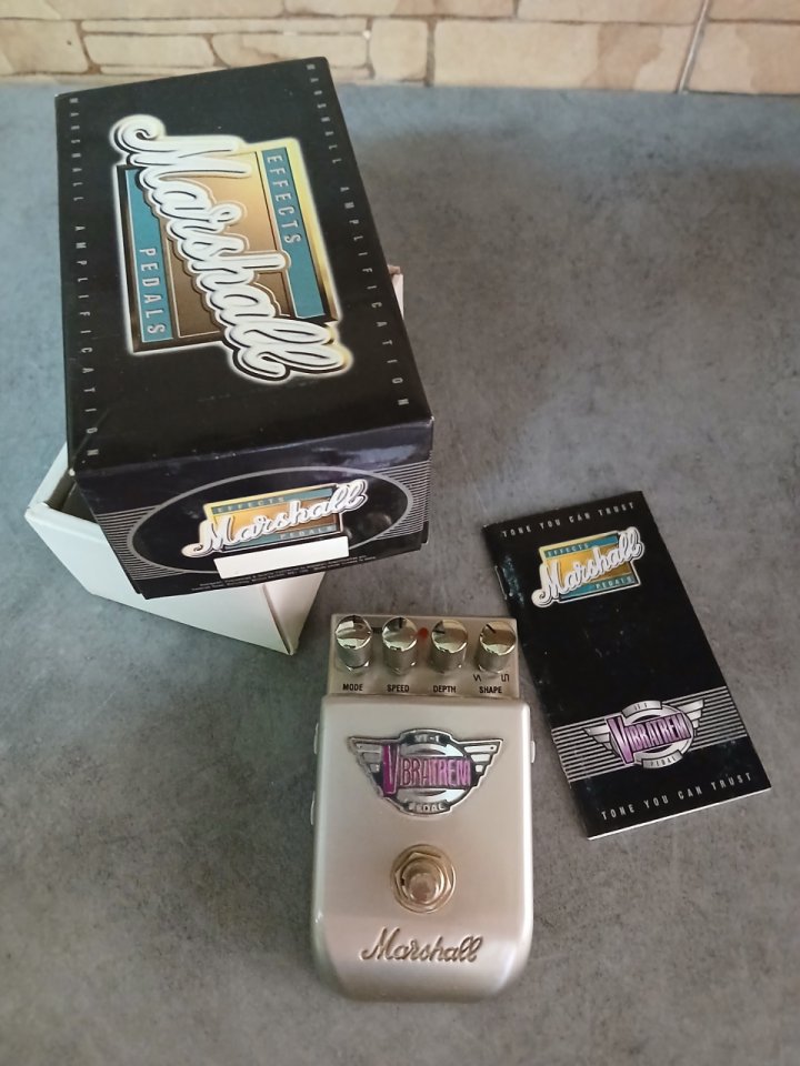 Pedal Vibrato Marshall VT-1 de segunda mano · Foto 2 de 7 · Valencia · 60 €