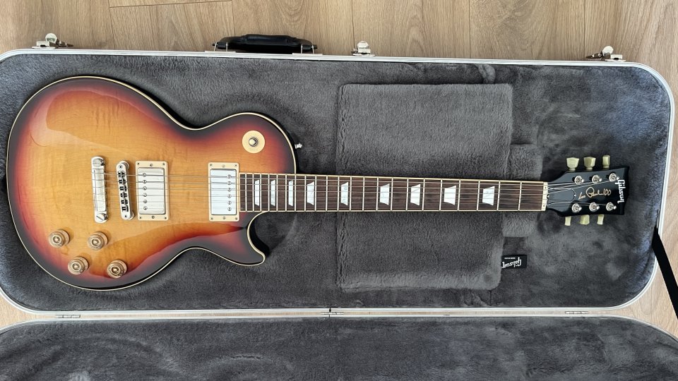 o Cambio: Gibson Les Paul Classic 2015 vitaminada! de segunda mano · Foto 2 de 10 · Málaga · 1950 €