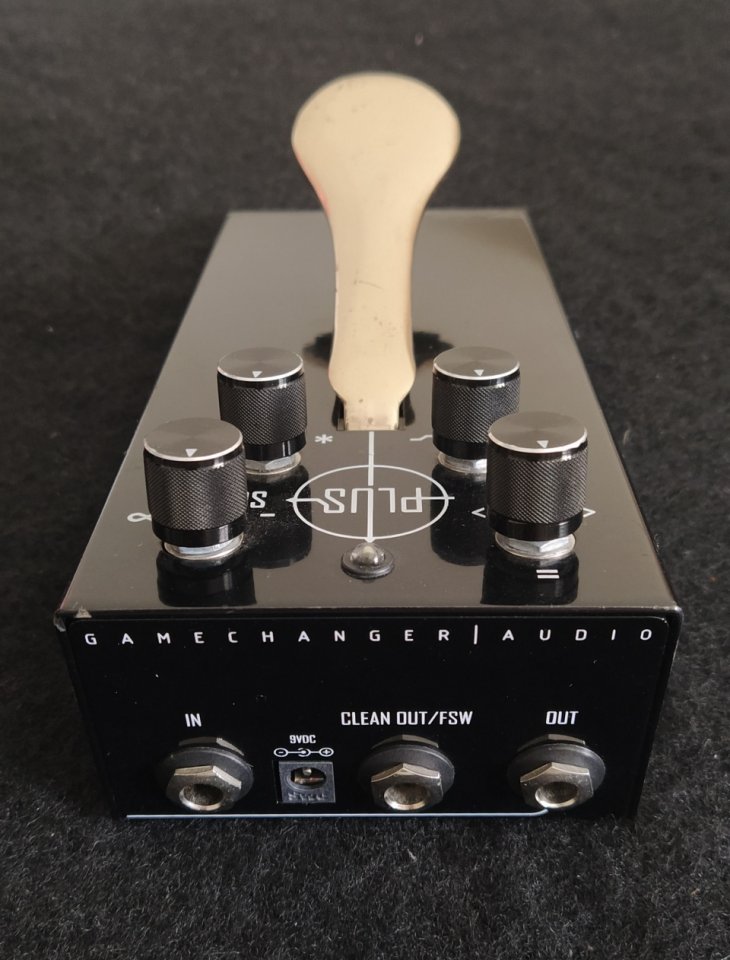 Gamechanger Plus Pedal + WET Pedal de segunda mano · Foto 2 de 9 · Valencia · 240 €