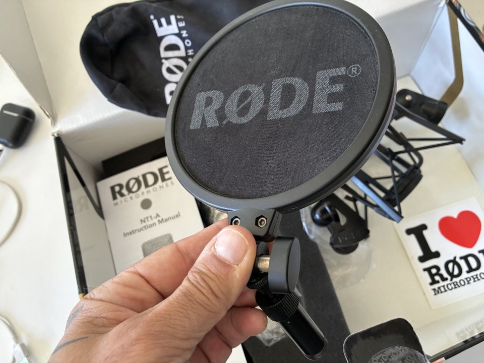 Micro RØDE NT1-A de segunda mano · Foto 4 de 10 · Madrid · 100 €