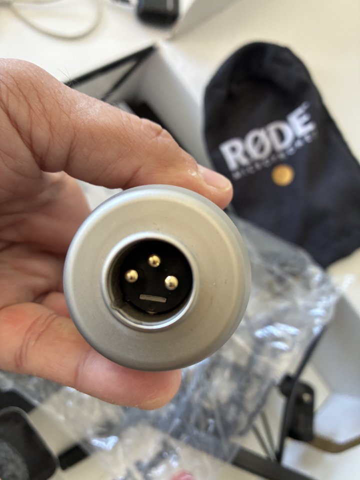 Micro RØDE NT1-A de segunda mano · Foto 5 de 10 · Madrid · 100 €