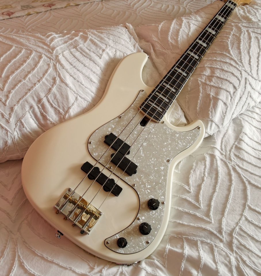 Sire Marcus Miller P7 Custom Pasivo Dimarzio DP126BK