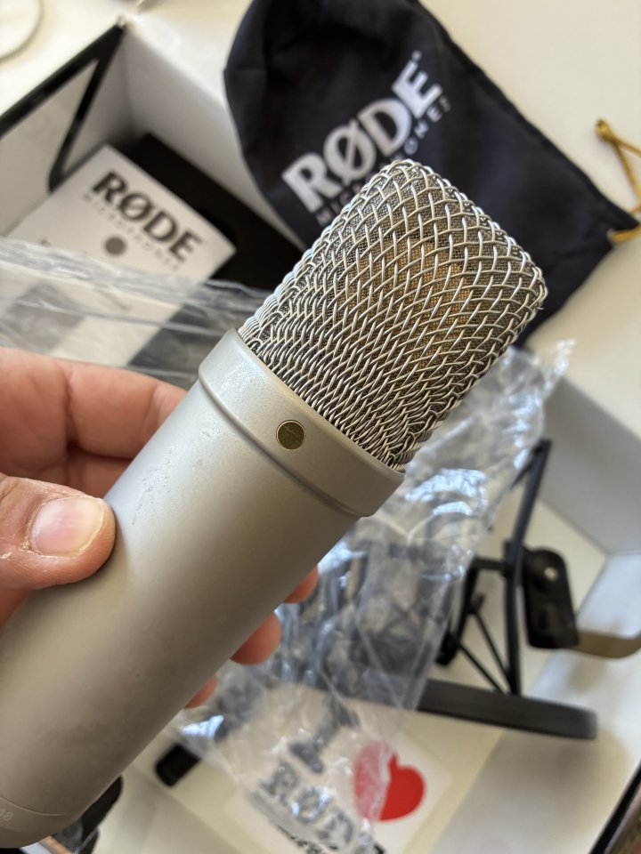Micro RØDE NT1-A de segunda mano · Foto 7 de 10 · Madrid · 100 €