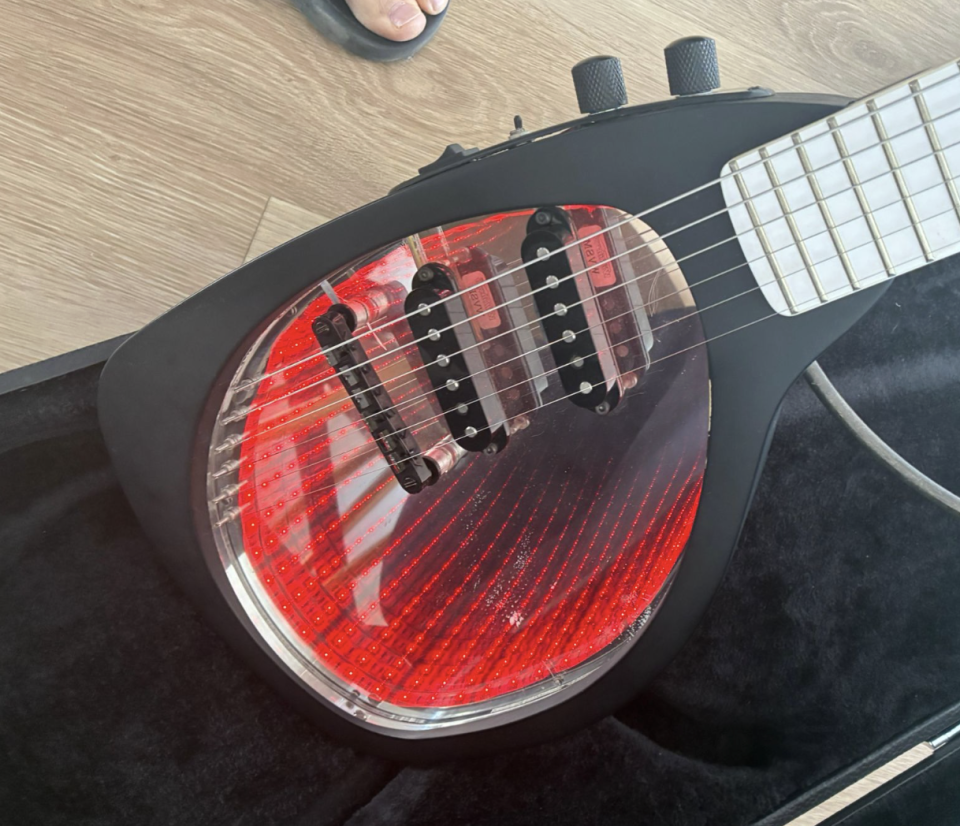 ROR GUITARS - Expressiv Infinity Guitar
