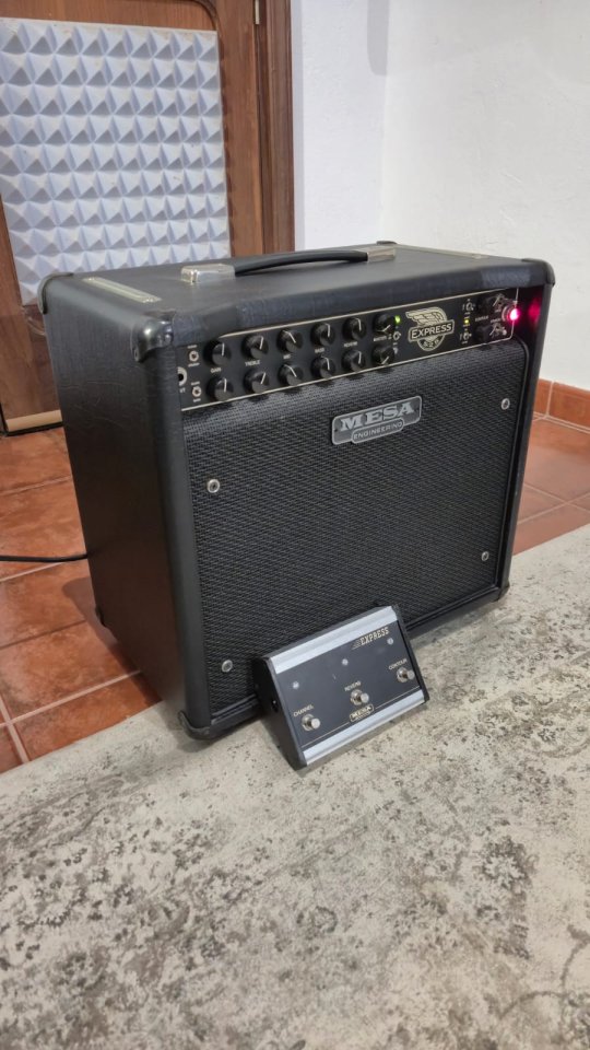 🎸 Mesa Boogie Express 5:25 – Edición Especial – Celestion V30