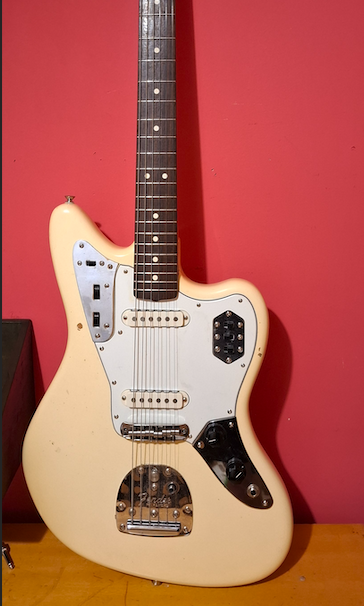 Guitarra modelo Jaguar