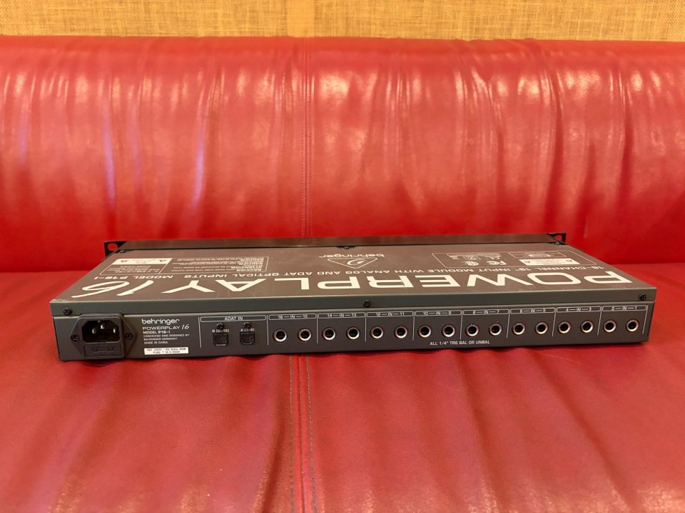 Behringer POWERPLAY 16 de segunda mano · Foto 2 de 3 · Barcelona · 120 €
