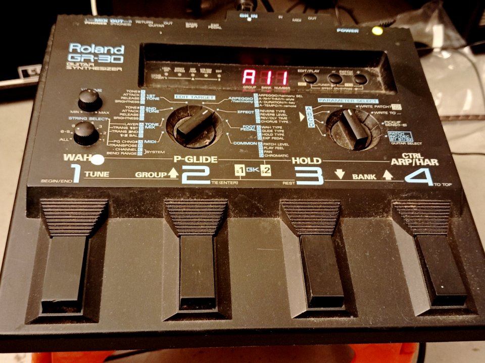 Roland GR30 sinte para guitarra