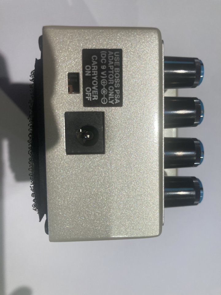 Pedal boss DD-8 de segunda mano · Foto 5 de 7 · Valencia · 85 €