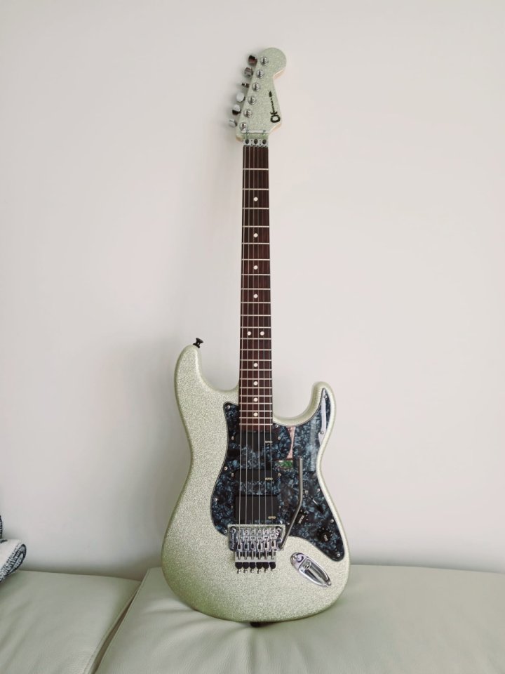 CHARVEL SUPER STOCK Ltd. Silver Sparkle