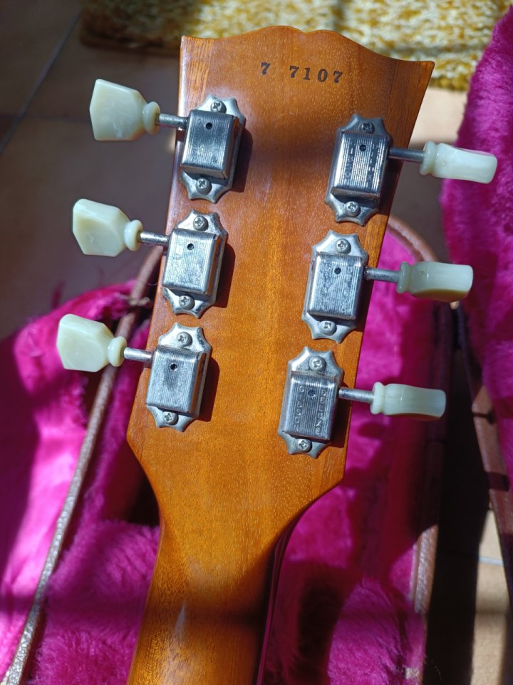 Gibson Les Paul Historic 1957 Reissue '97 Goldtop de segunda mano · Foto 5 de 10 · Tarragona