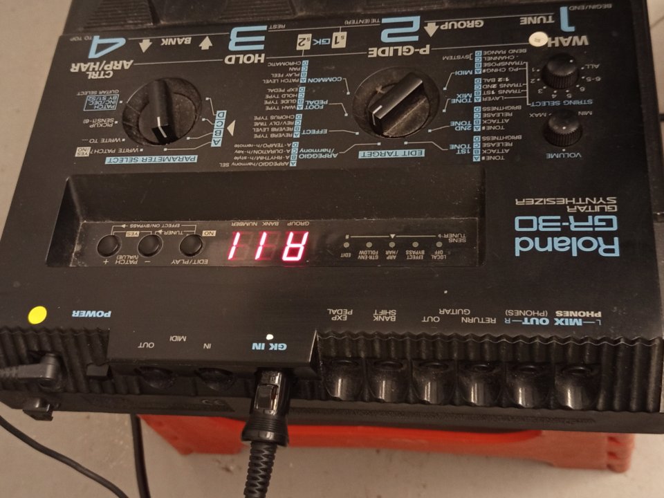 Roland GR30 sinte para guitarra