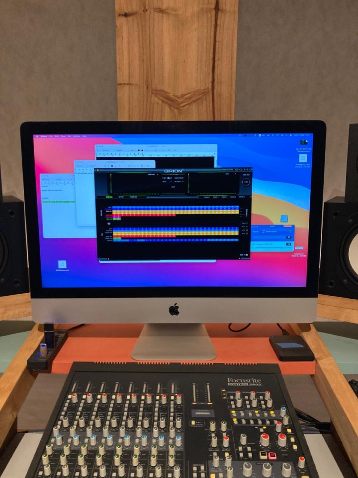 Imac retina 2020 64GB procesador de 8 núcleos i7 de segunda mano · Foto 2 de 3 · Barcelona · 920 €