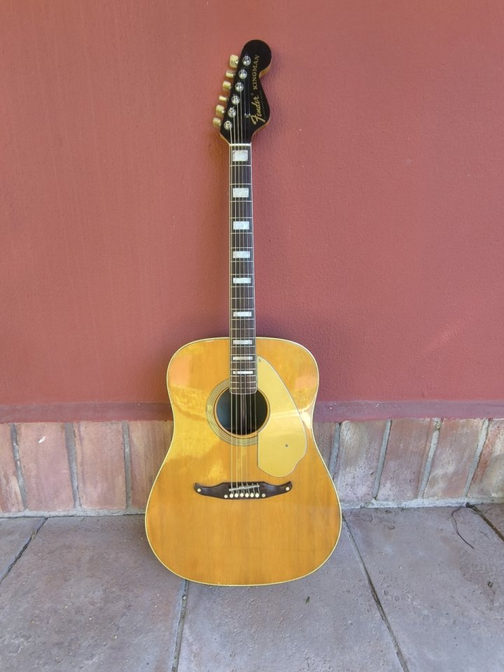 Fender Kingman USA 1968 de segunda mano · Foto 1 de 10 · Sevilla · 1100 €