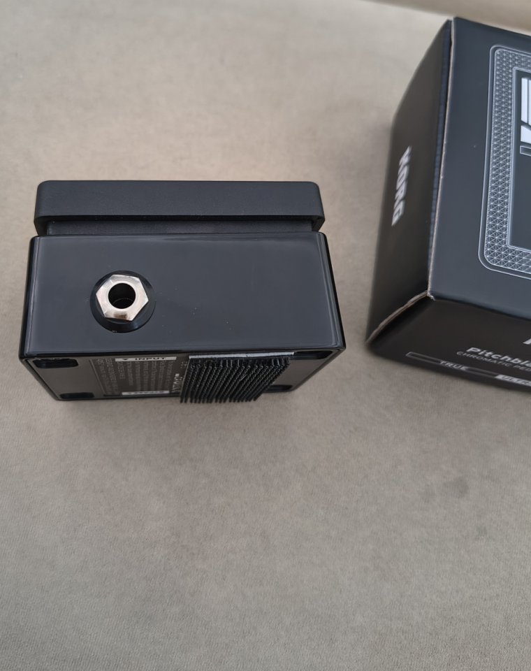 Afinador Korg Pitchblack XS. Envío incluido de segunda mano · Foto 5 de 6 · Gipuzkoa · 60 €
