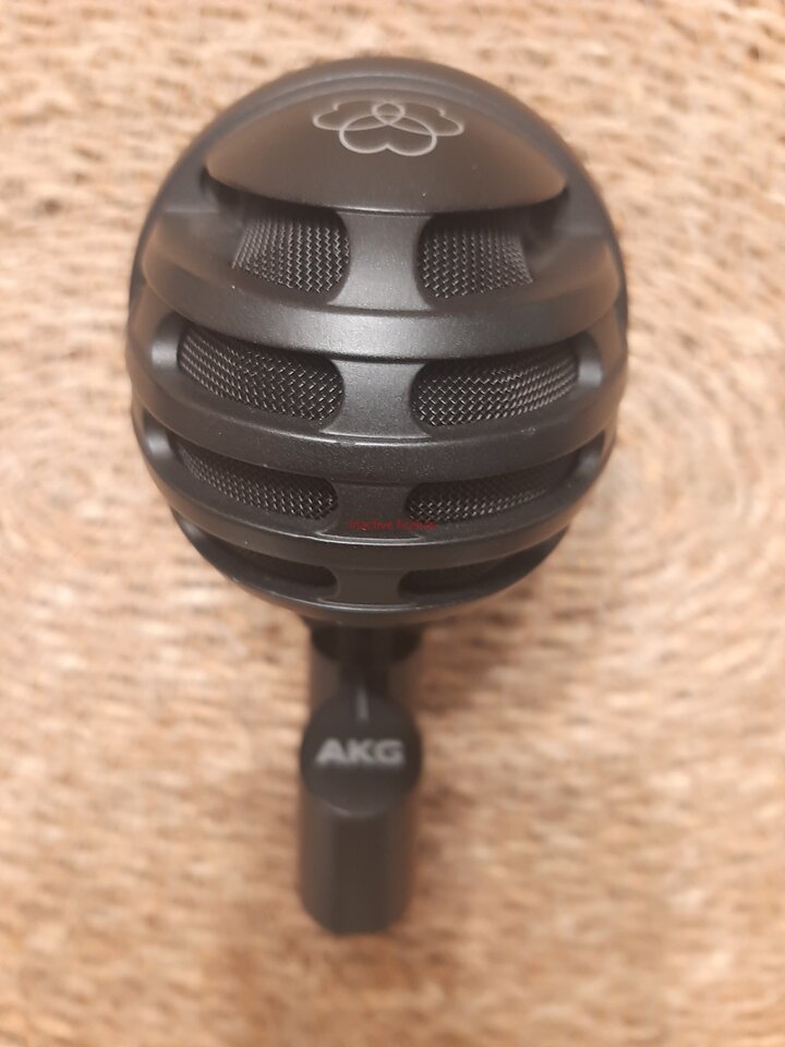akg d112 mkII de segunda mano · Foto 3 de 4 · Tarragona · 95 €