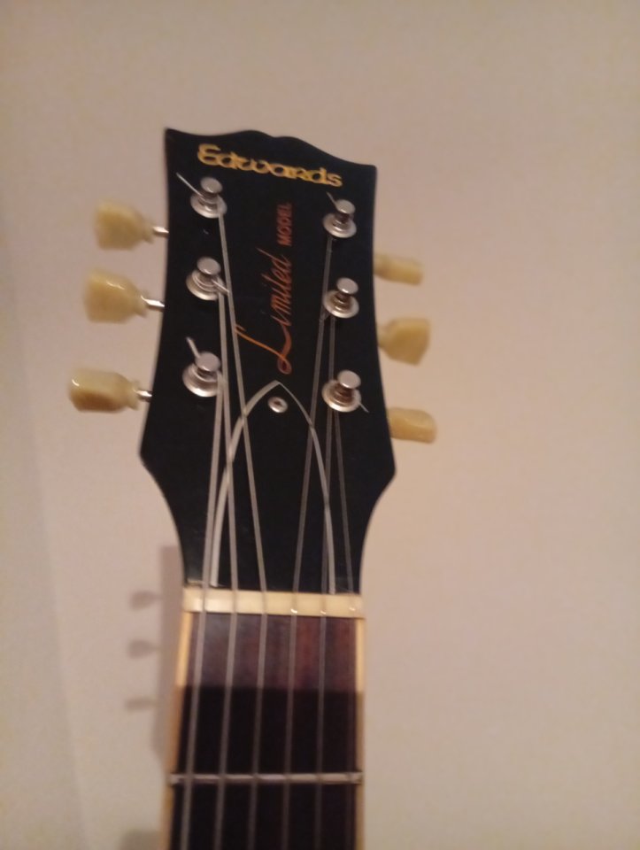 Edwards LP 125 Burstbuckers de segunda mano · Foto 4 de 9 · Valencia · 900 €