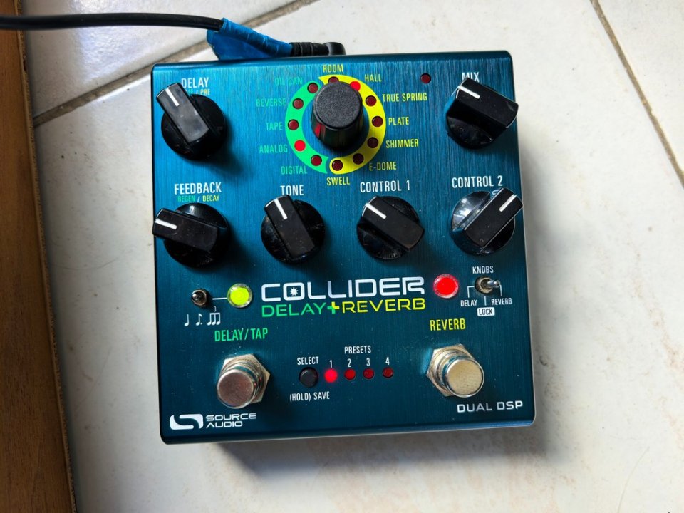 Source Audio Collider Delay+Reverb (Envío incluido)
