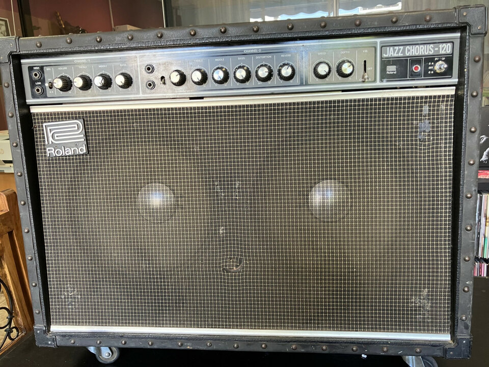 Amplificador ROLAND JC 120 Vintage 1983