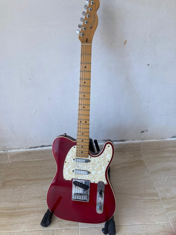 Fender Telecaster Plus V2 de segunda mano · Foto 4 de 9 · Barcelona · 1950 €