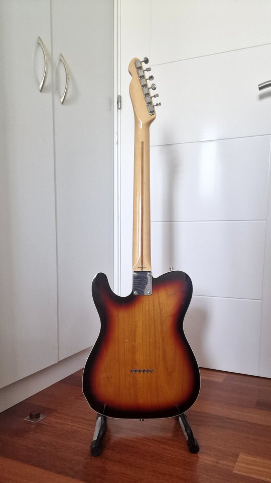 REBAJON FIN DE SEMANA Telecaster tokai ate106b ys/r