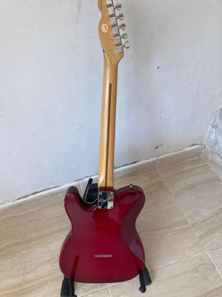 Fender Telecaster Plus V2 de segunda mano · Foto 5 de 9 · Barcelona · 1950 €