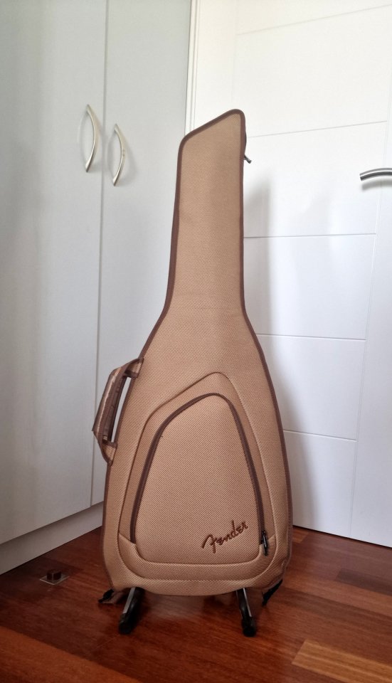 REBAJON FIN DE SEMANA Telecaster tokai ate106b ys/r