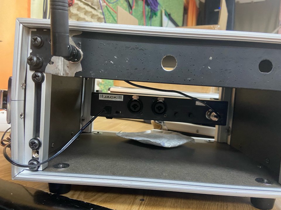 In Ear Monitoring + Flight case