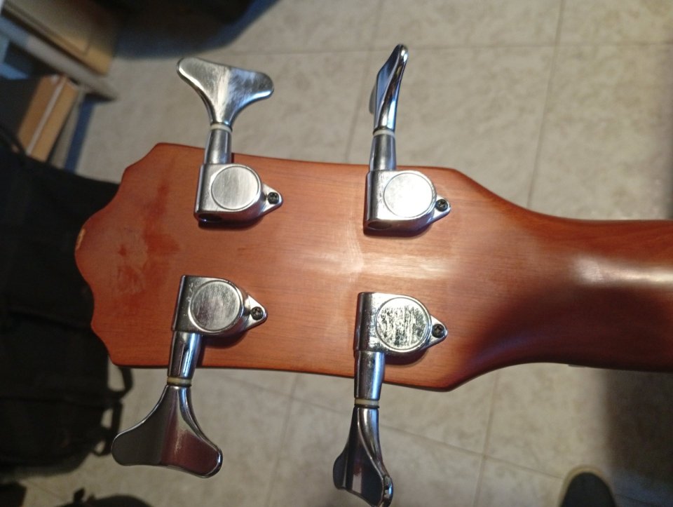 Giannini Brazil de segunda mano · Foto 8 de 8 · Barcelona · 250 €