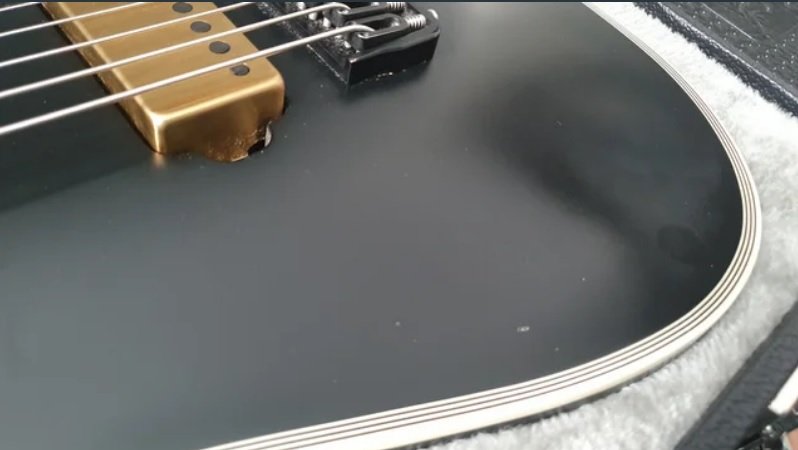 Cambio por Bajo-Guitarra ESP E-II HRF NT-8 Negra de segunda mano · Foto 7 de 7 · Cáceres