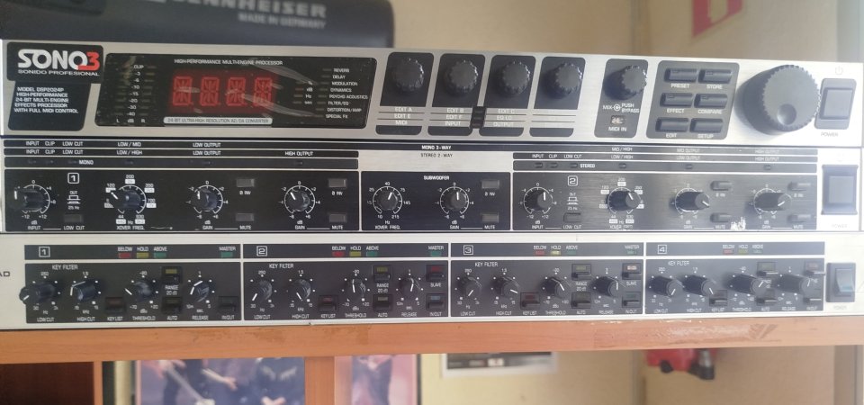 Venta material por cierre actividad profesional de segunda mano · Foto 4 de 10 · Alicante · 10 €