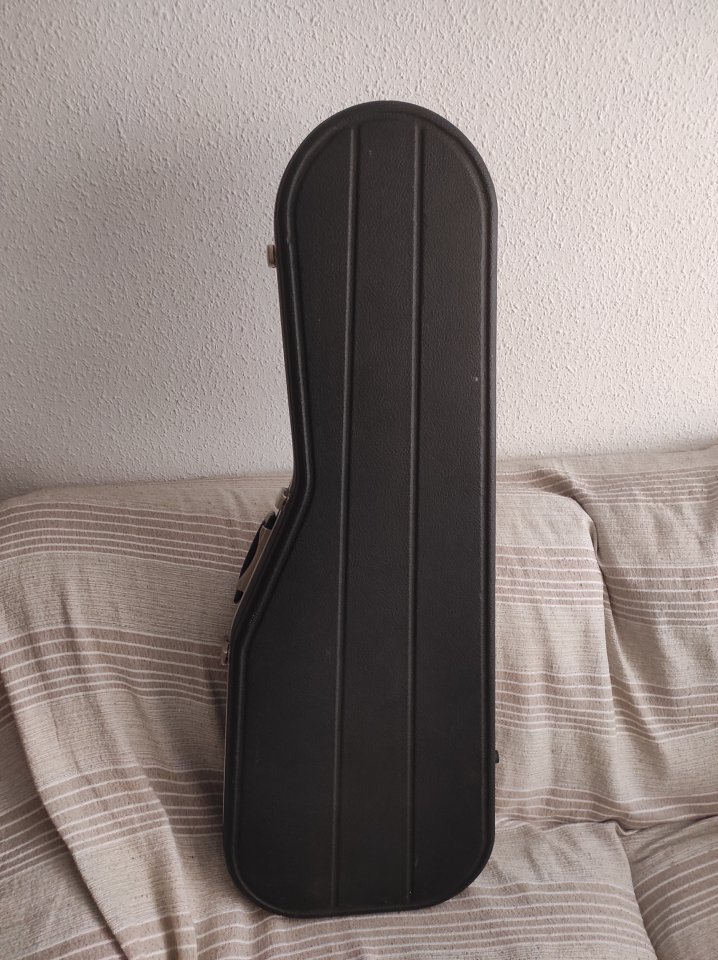 Estuche Hiscox liteflite strato de segunda mano · Foto 1 de 5 · Valencia · 120 €
