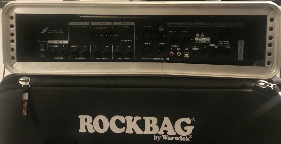 (Bajada de precio)Vendo MFC-101 MkIII+ Axe Fractal FX XLII +