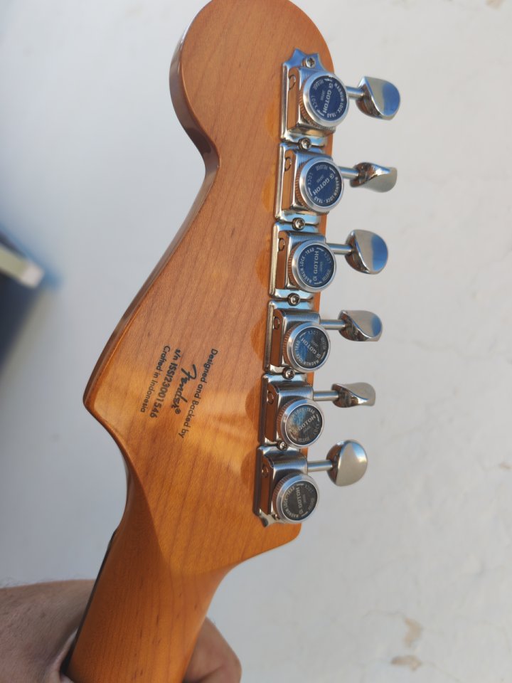 Squier CV60 CAR de segunda mano · Foto 5 de 6 · Murcia · 400 €