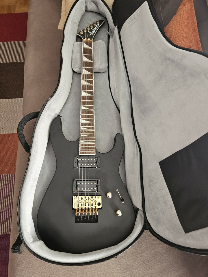 Guitarra Jackson SLXDX Soloist