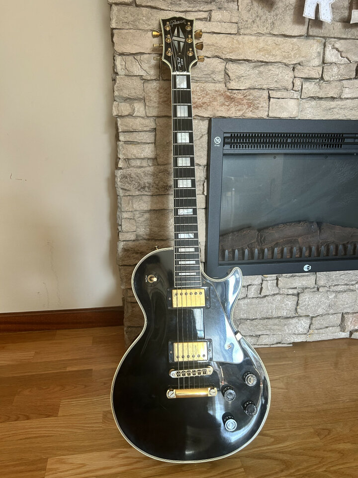 o CAMBIO GIBSON les paul CUSTOM SHOP 2004