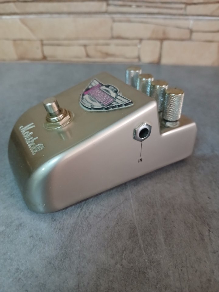 Pedal Vibrato Marshall VT-1 de segunda mano · Foto 5 de 7 · Valencia · 60 €