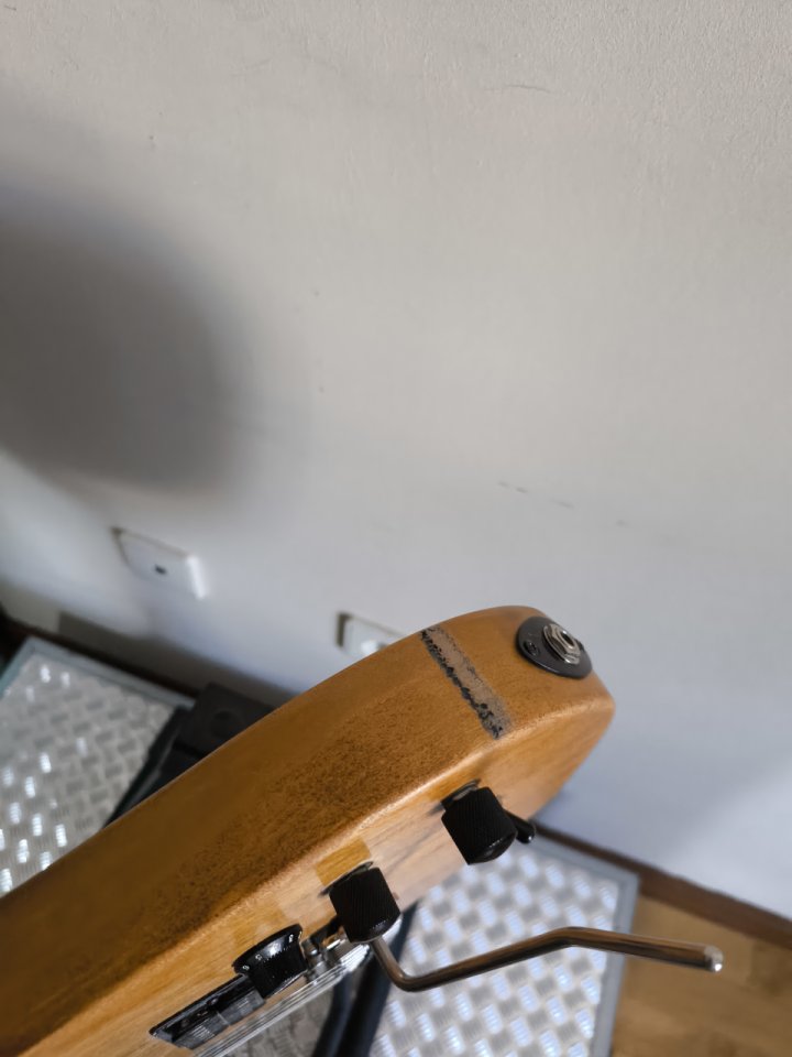 Guitarra Warmoth de segunda mano · Foto 5 de 5 · Pontevedra · 950 €