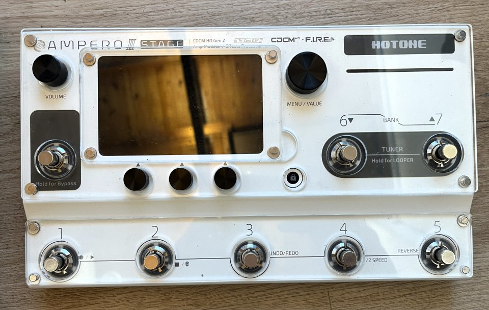 Hotone Ampero II Stage