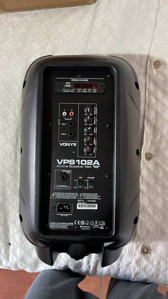 Pack de altavoces Vonyx de segunda mano · Foto 5 de 9 · Huelva · 200 €