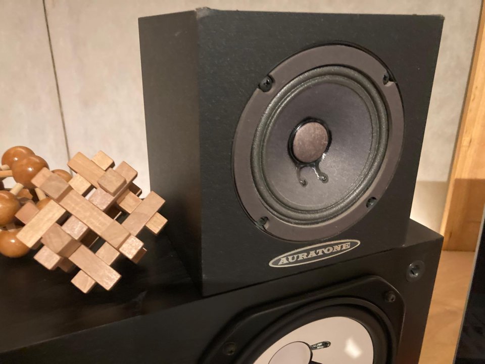 Auratone Mixcube Pasivos de segunda mano · Foto 2 de 2 · Barcelona · 270 €