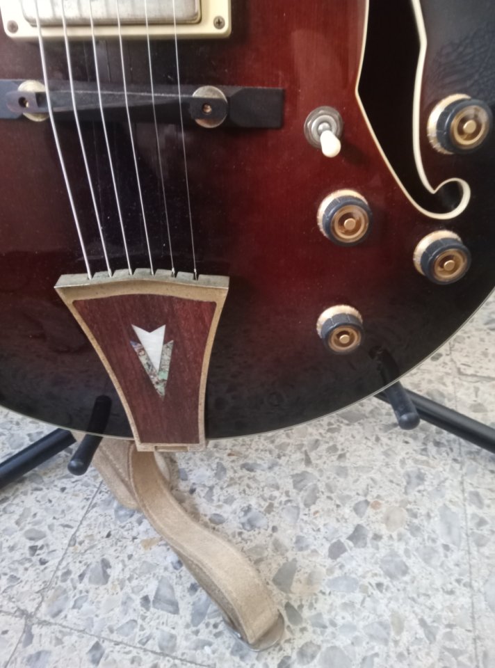 Ibanez AG 95 de segunda mano · Foto 3 de 6 · Salamanca · 500 €