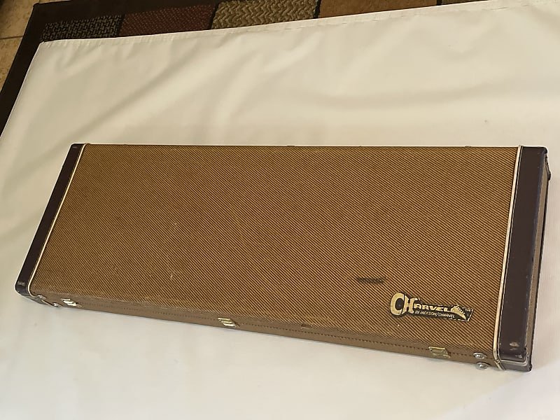 Estuche Charvel de los 90