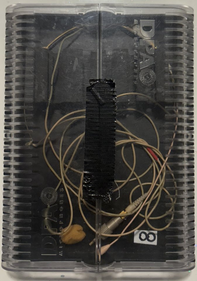 Vendo dos micrófonos de diadema Dpa 4066-F por 350€ cada una independientemente o si te llevas las dos por 600€ de segunda mano · Foto 4 de 6 · Madrid · 350 €