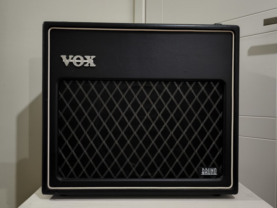 Amplificador de guitarra VOX TB35C1 (Tony Bruno). de segunda mano · Foto 1 de 6 · A Coruña · 750 €