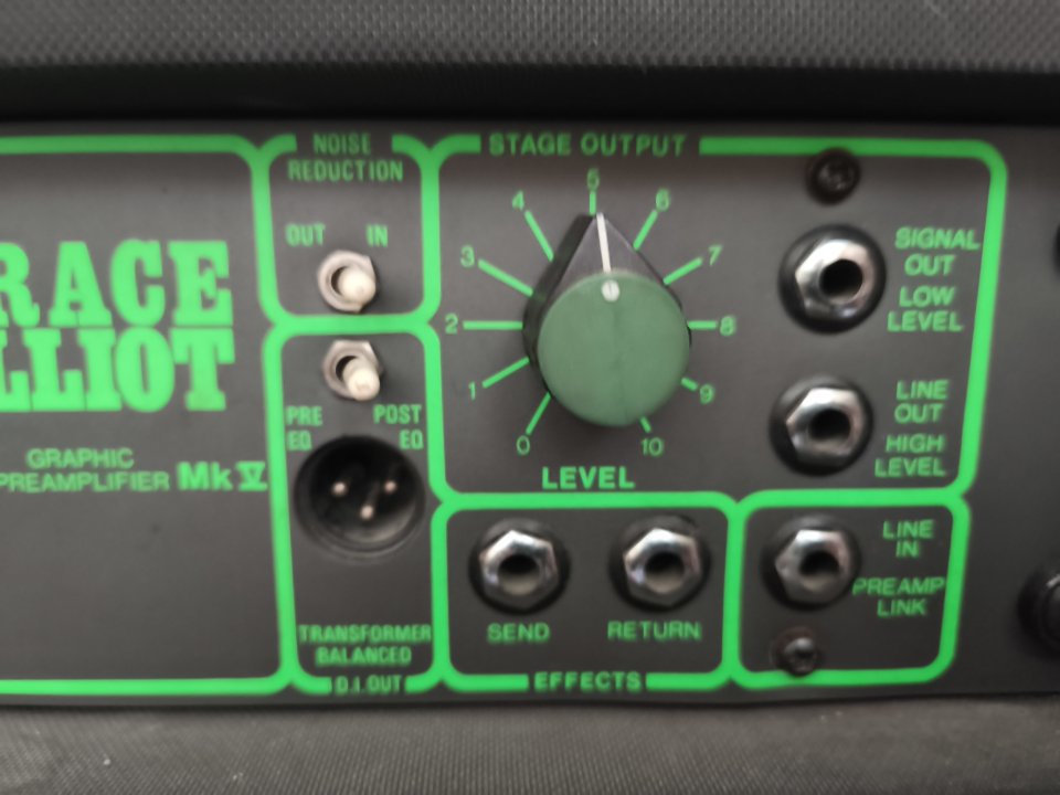 Amplificador Trace Elliot