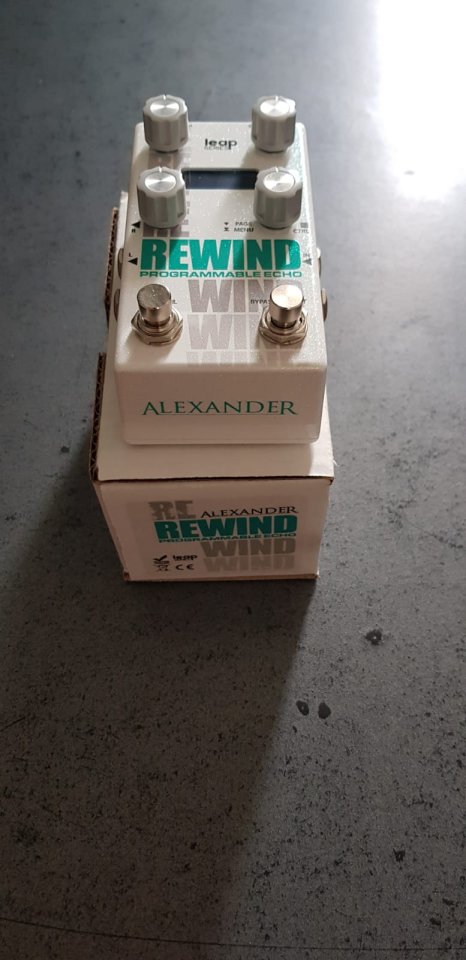 ECHO REWIND de Alexander Pedals