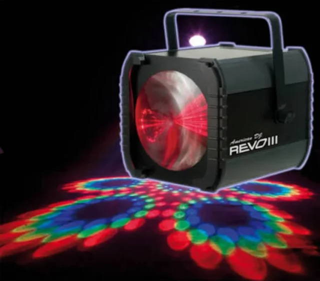 Foco LED American DJ Revo III de segunda mano · Foto 7 de 8 · Cantabria · 150 €